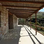 Skyros Refuge * Kalamitsa