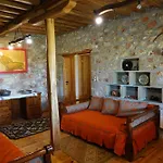 Skyros Refuge