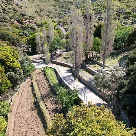 Skyros Refuge Kalamitsa