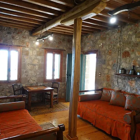 Skyros Refuge Lantgård *